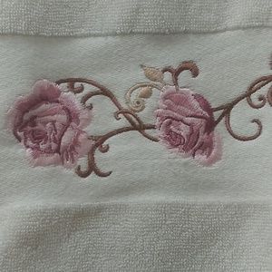 Meet your Posher, Danette